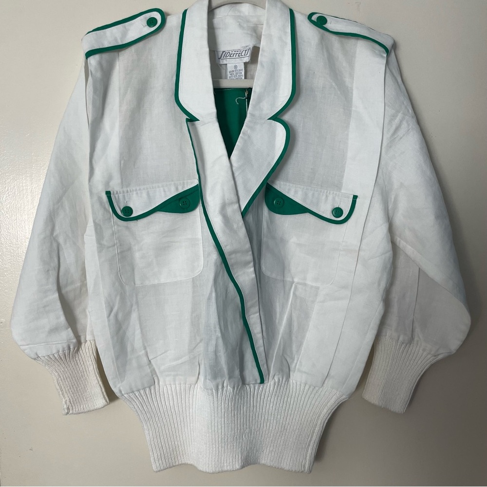 3 for $25! NWT vintage 90s White and‎ Green Women's Jacket, size s